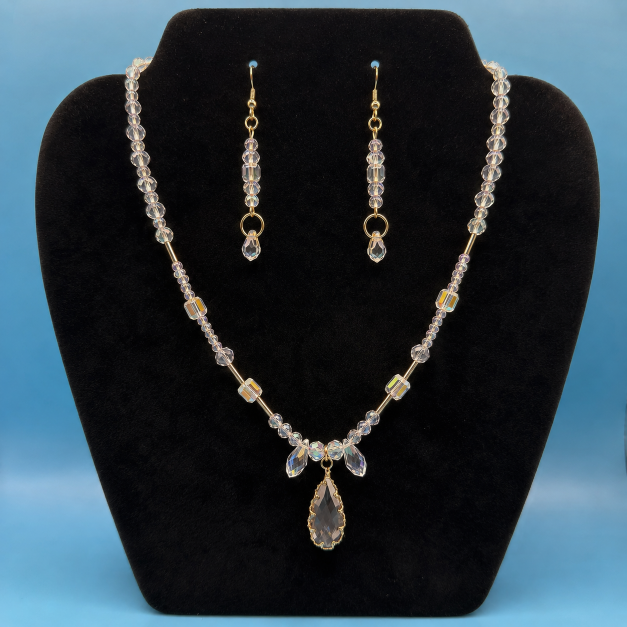 Iridescent Crystal Jewelry Set